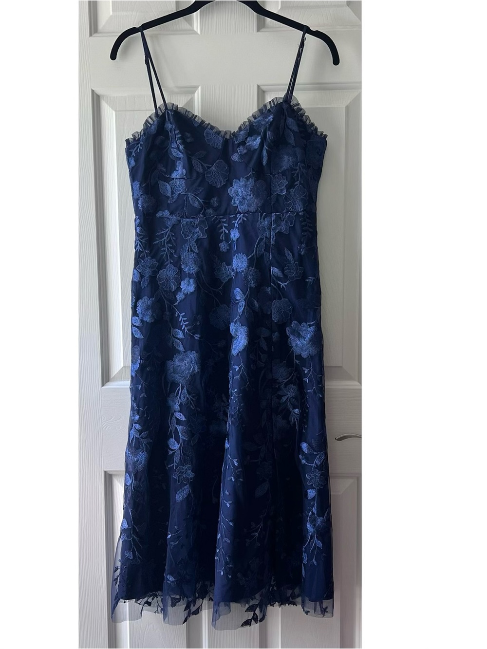 Lulu’s Navy Floral Embroidered Mesh Midi Dress M